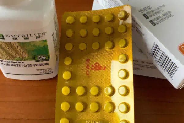 叶酸吃多了影响胎儿发育