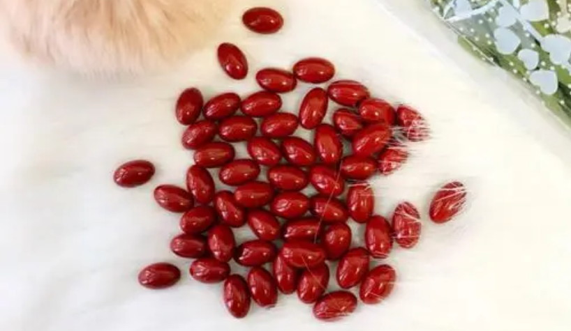 长期吃番茄红素软胶囊一年能治疗前列腺炎增生吗？