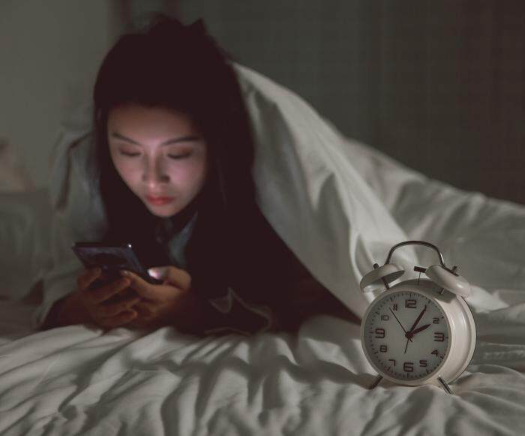 熬夜会影响胚胎着床失败