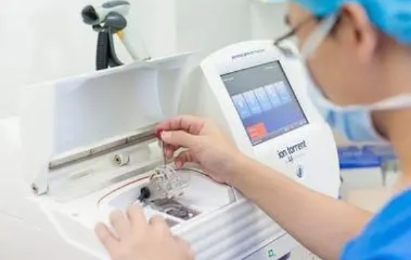 34岁女性有16毫米囊肿影响做二代试管吗？
