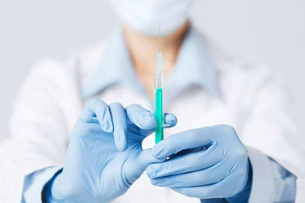 试管怎么判断用长效降调还是短期降调，主要看卵巢功能