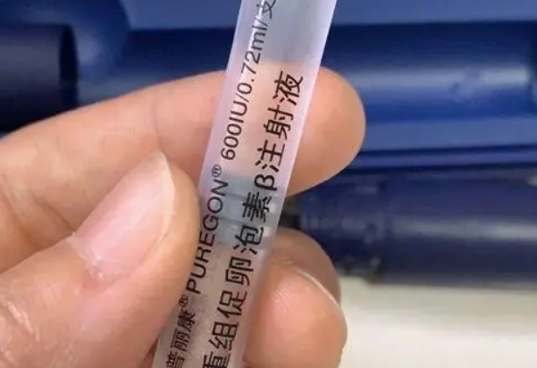 试管长方案促排期间一次性会打几种类型的药促进卵泡发育？