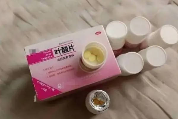获卵后吃叶酸可促进胎盘发育