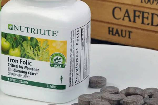汤臣倍健的叶酸片对肠胃刺激性小
