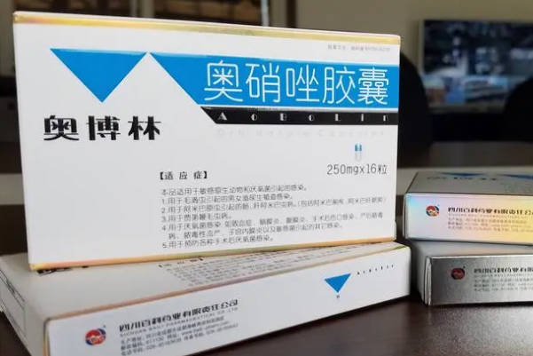 吃奥硝唑胶囊可预防各种手术感染