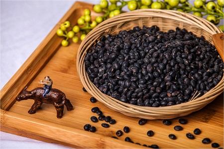 黑豆含植物雌激素