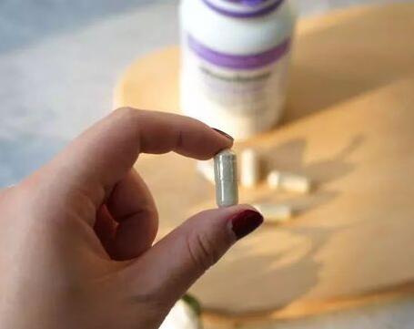 长期服用swisse圣洁莓除了补充黄体酮还有哪些功效和作用？