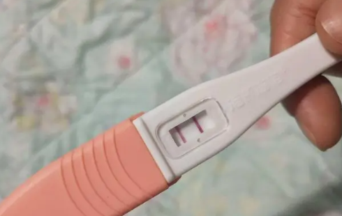 验孕棒只是检验女性是否怀孕的工具